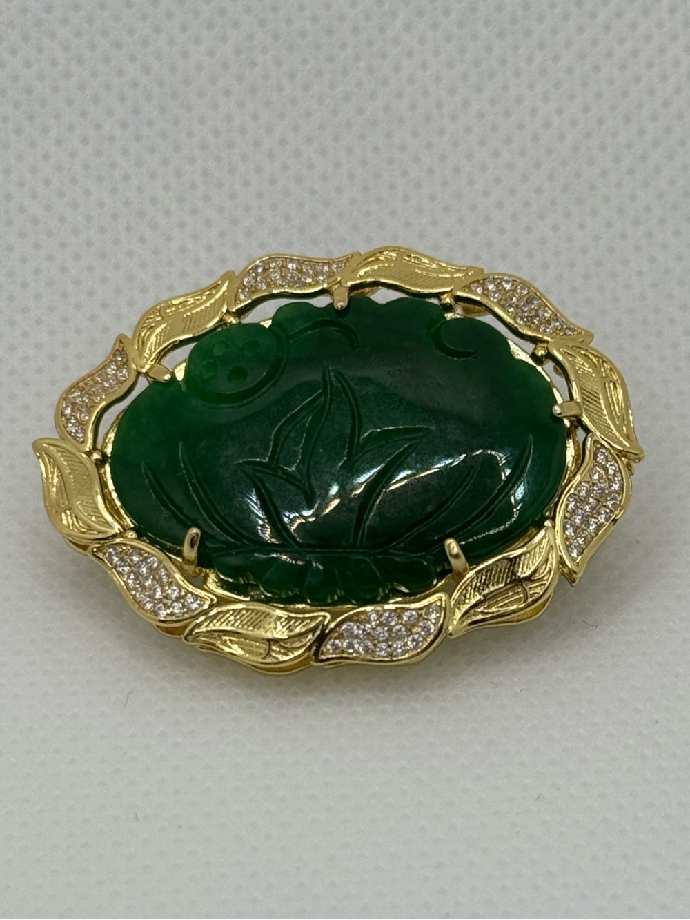 Gold-Plated silver Jade Carved Stone Leaf Brooch - Classic Women